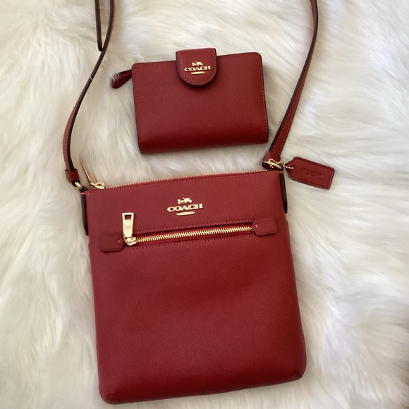 NWT Coach Mini Rowan Crossbody Bag & Matching Wallet Set - Red - Picture 16 of 16